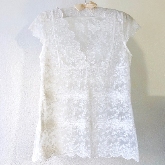 Vintage Tops - 🔴 Last chance!! Vintage layered lace top